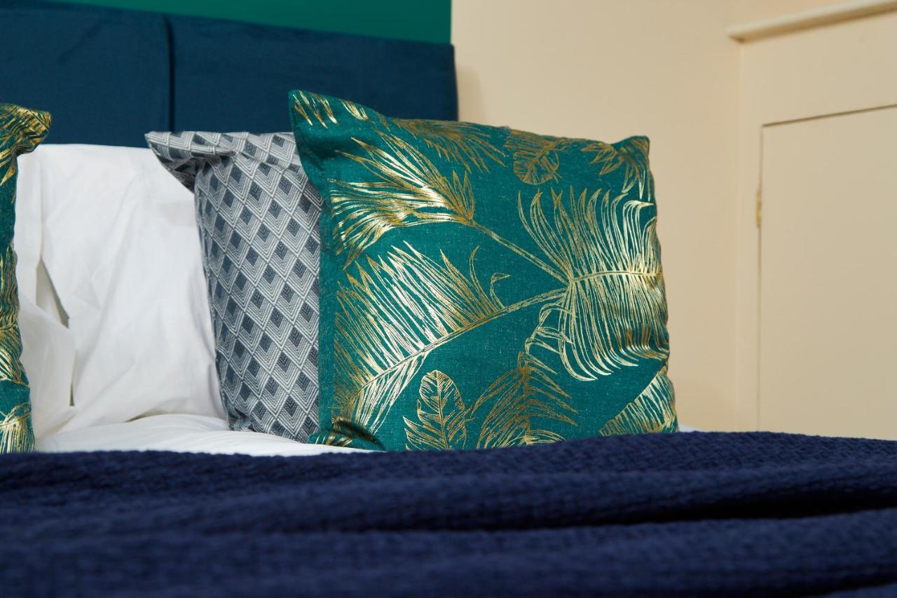 Exquisite Cambridge Abode - Sleeps 6 - Parking Lejlighed Eksteriør billede