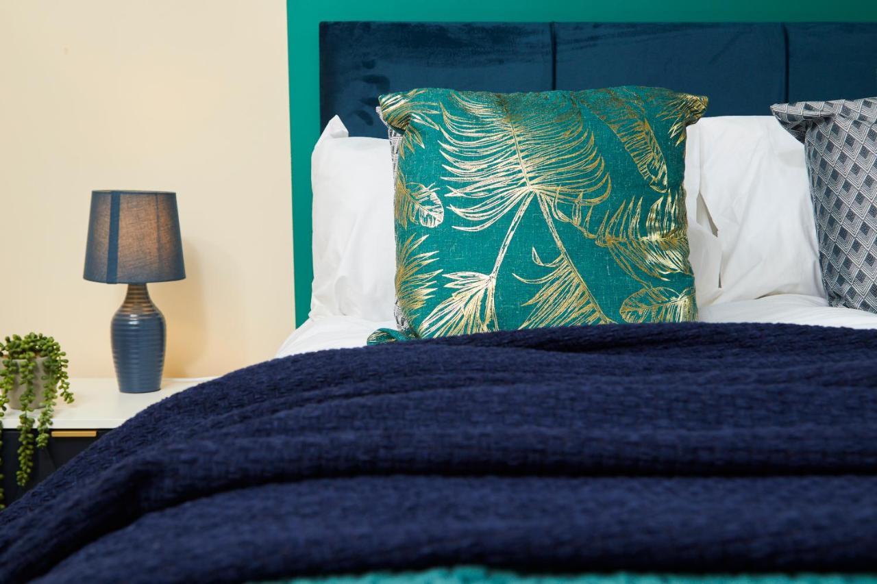 Exquisite Cambridge Abode - Sleeps 6 - Parking Lejlighed Eksteriør billede