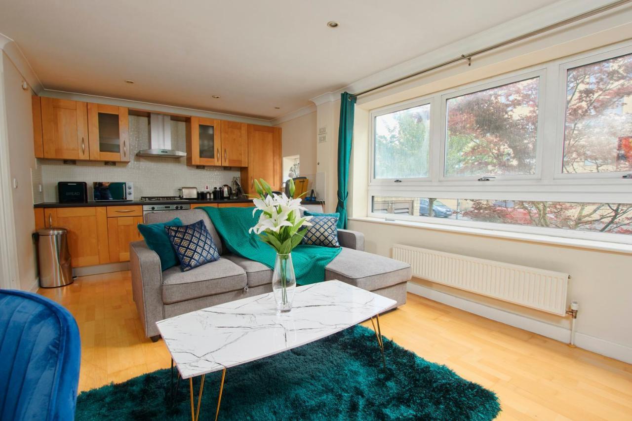 Exquisite Cambridge Abode - Sleeps 6 - Parking Lejlighed Eksteriør billede